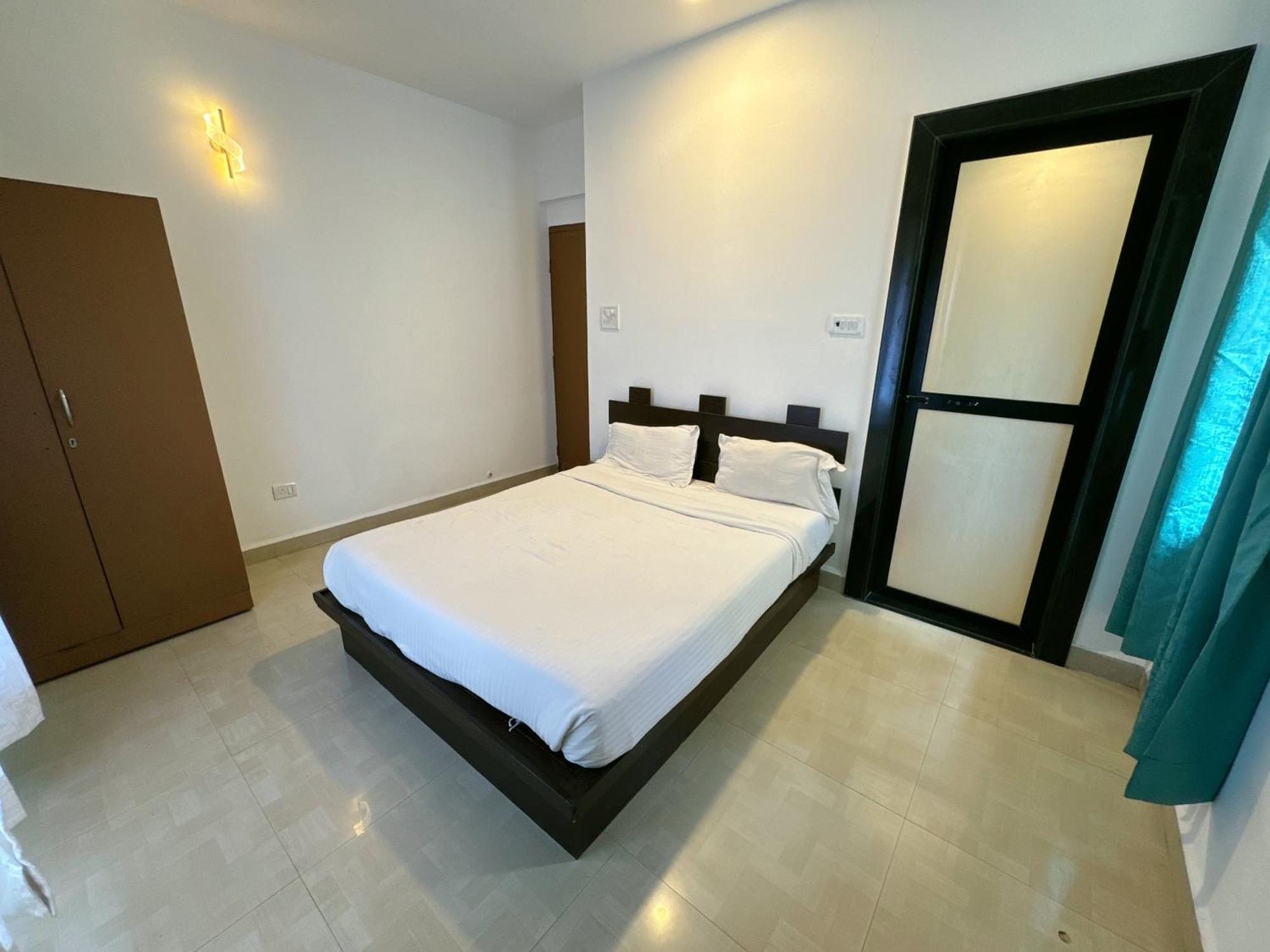 Yoyo Goa, The Apartment Hotel Vagator Exterior foto